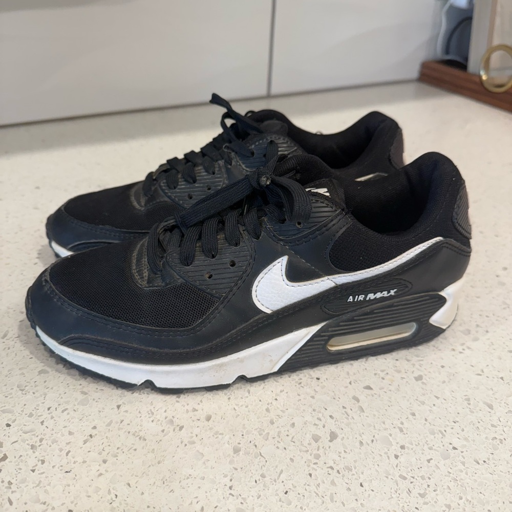 Nike Air Max Black Sneakers